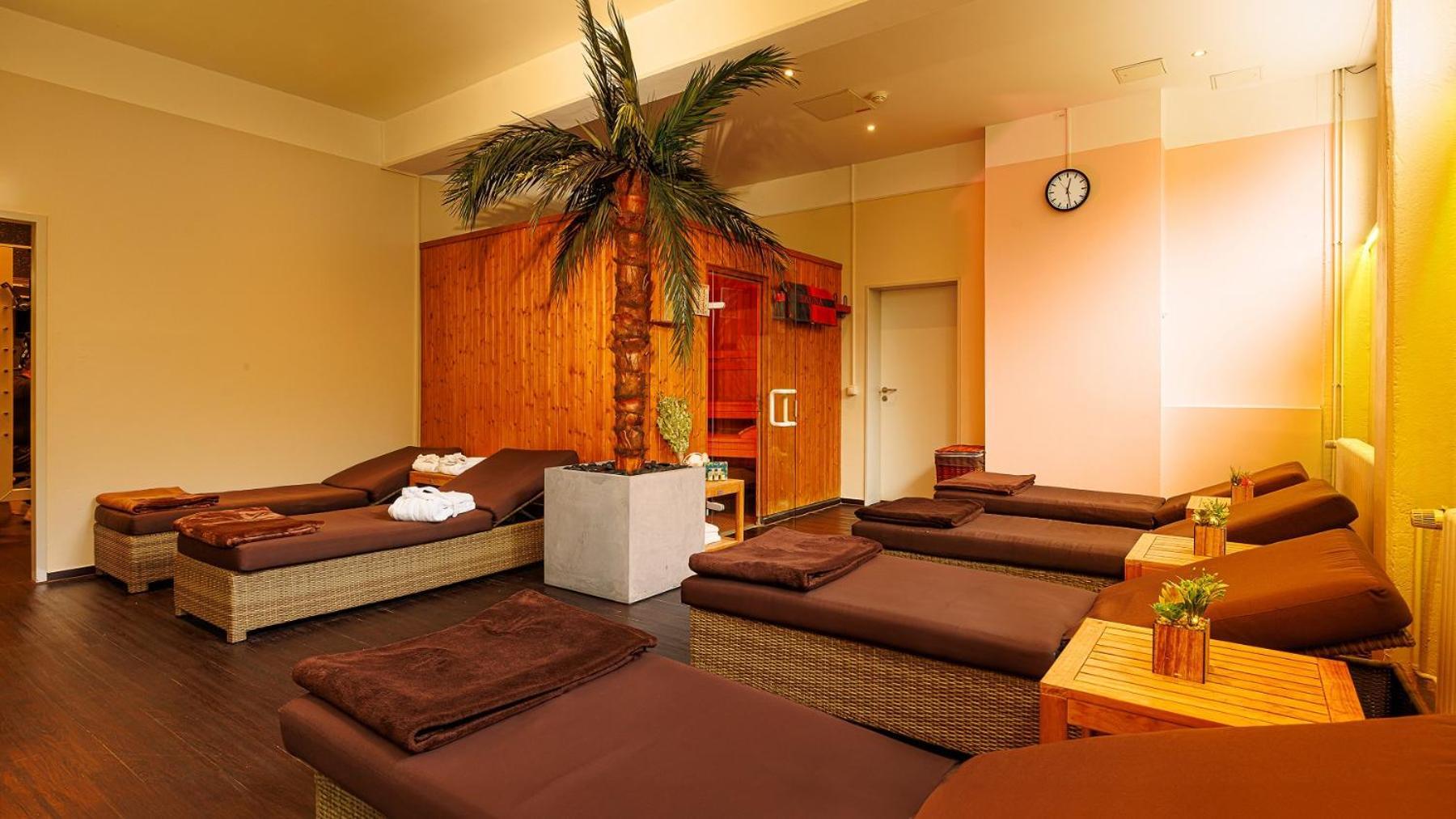 Genohotel Forsbach Rösrath Екстериор снимка